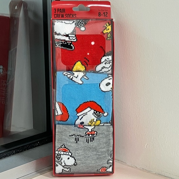 Peanuts Snoopy Fun Bundle - Picture 2 of 15